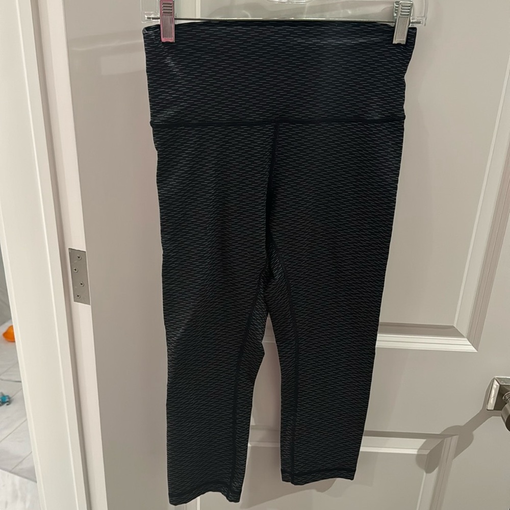 Lululemon cropped leggings